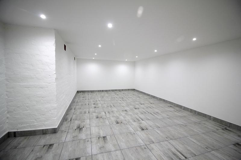 8 Bedroom Property for Sale in Reebok Western Cape